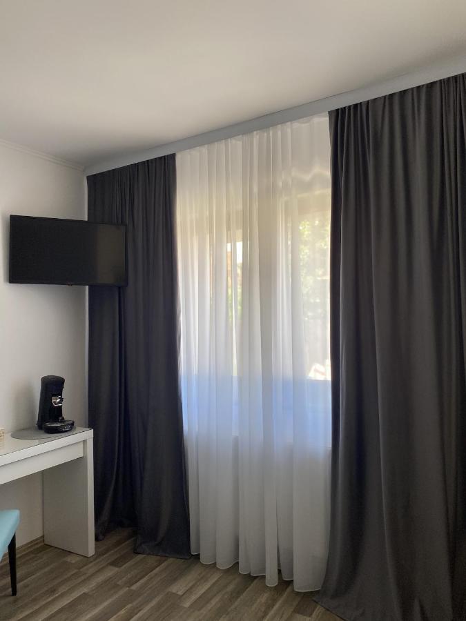 Pensión Roomzzz Sibiu